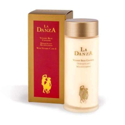 Очищающее средство с витаминами, 200 мл